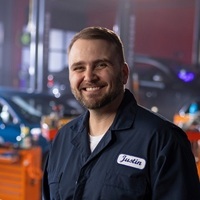 Justin Barrett