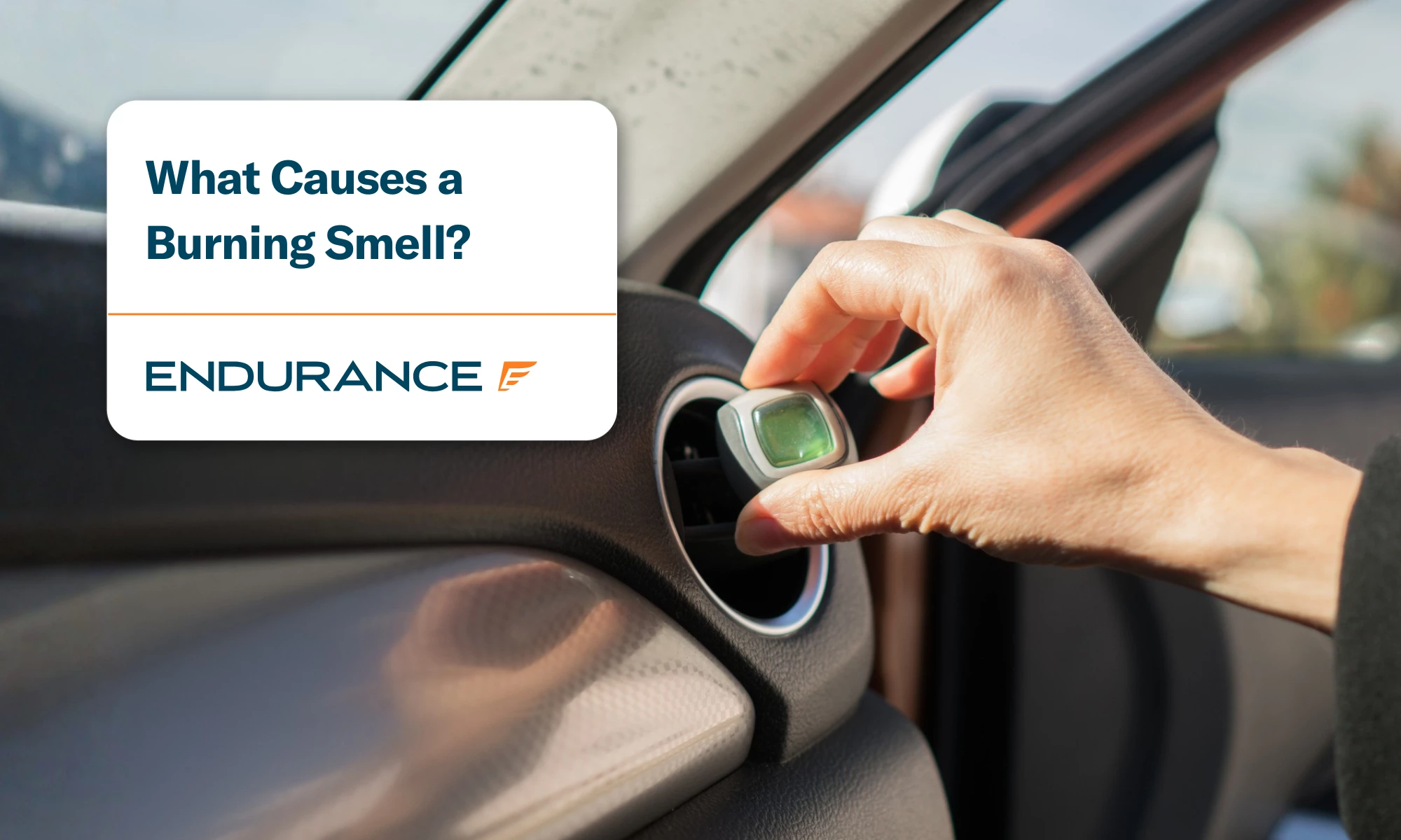 Ambientador para coche montado en el panel de ventilación