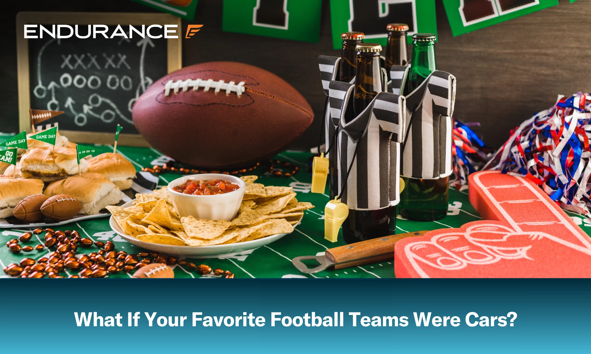 Mesa de fiesta de fútbol el día del partido con bebidas embotelladas, papas fritas y salsa