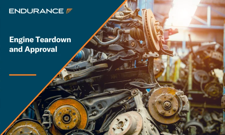 Un motor extraído de un automóvil: por qué se requieren desmontajes para la aprobación de reclamaciones.