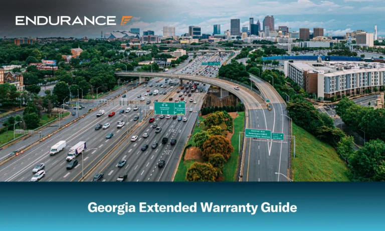 Guía de garantía extendida para el tráfico en el cruce de las autopistas interestatales I-20, I-75 e I-85 en Atlanta, Georgia.