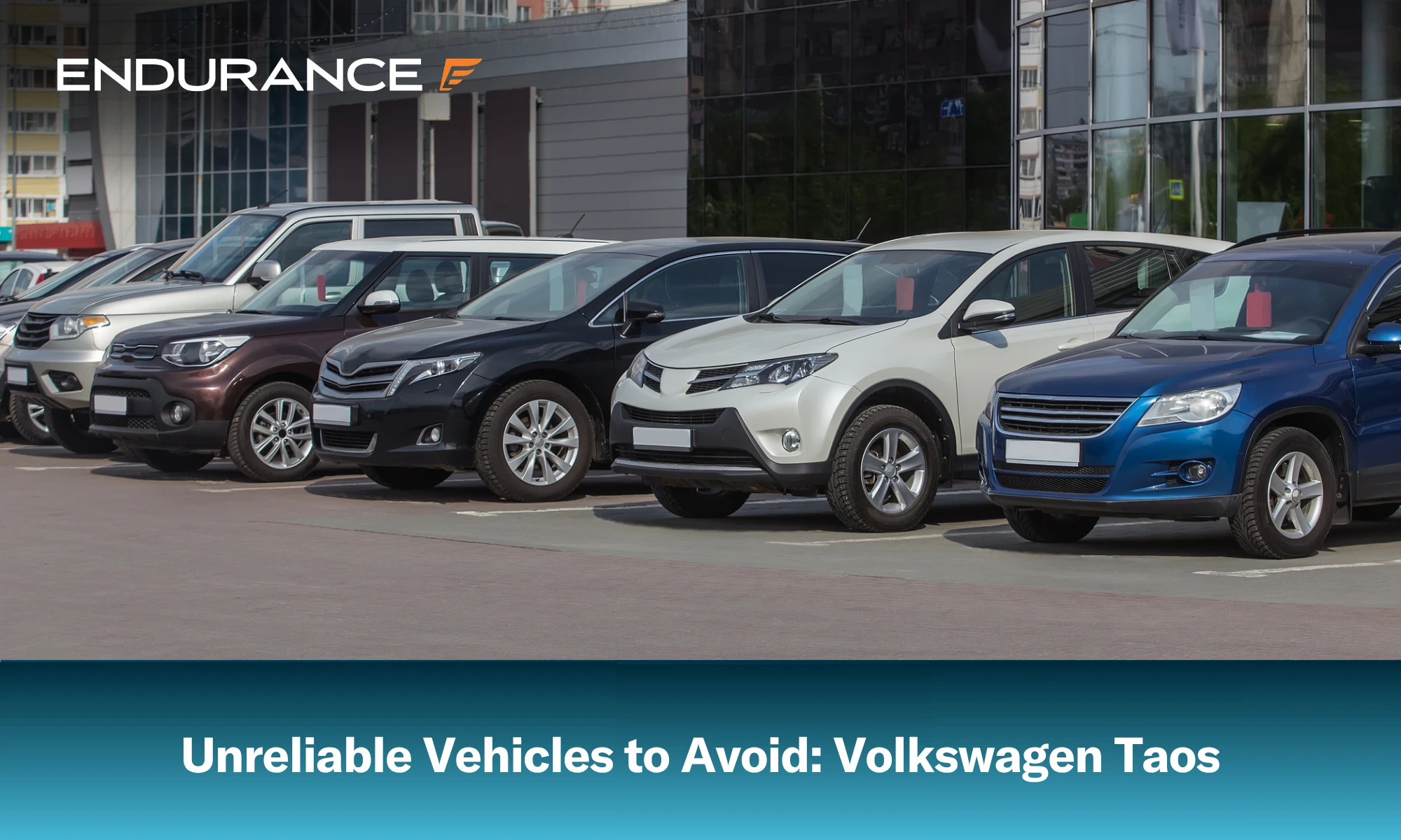 SUVs en venta en lote, confiabilidad del Volkswagen Taos